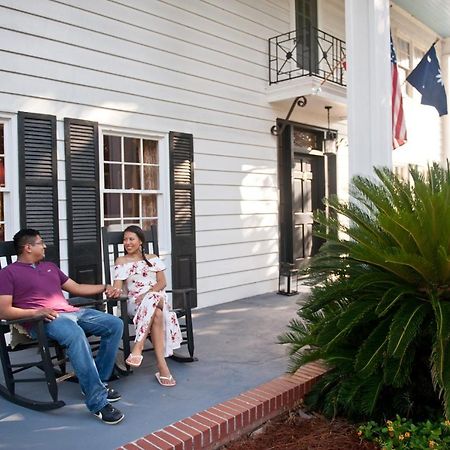 The Spivey House B&B On Kingston Lake Conway Exterior foto